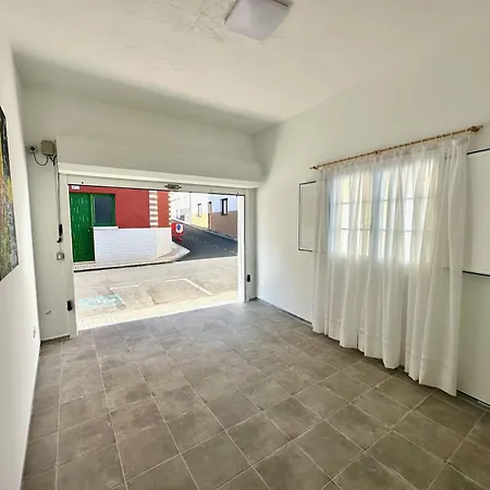 Casa Estrada Coastal Haven *
