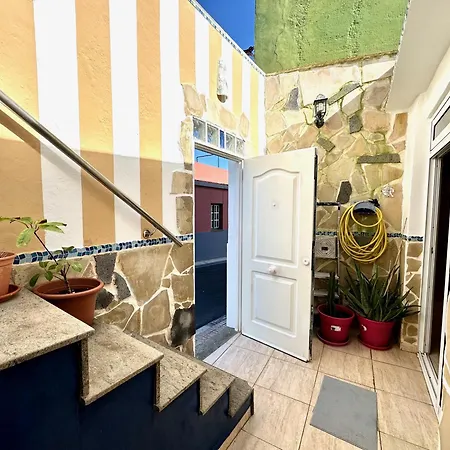 Casa Estrada Coastal Haven *